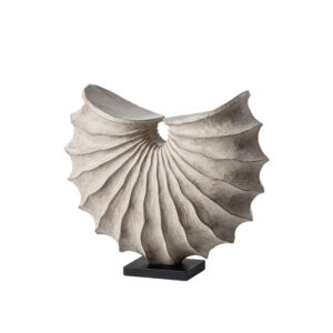 Daqia Ornament