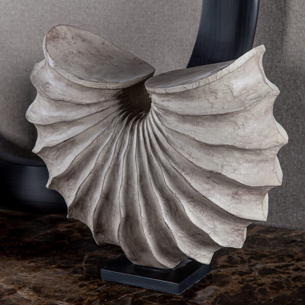 Daqia Ornament - Image 3